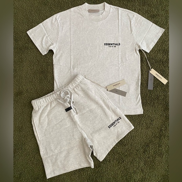 Men’s Fear of God Essentials Bundle Shorts & T-Shirt NWT